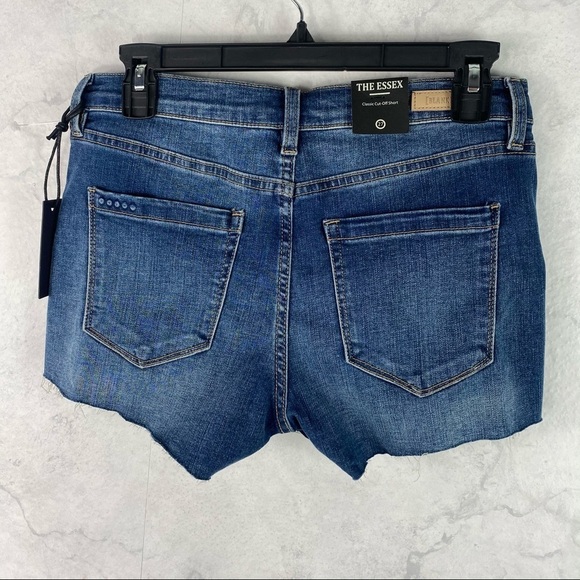 [Blank NYC] Distressed Denim Jeans Shorts - Picture 5 of 5